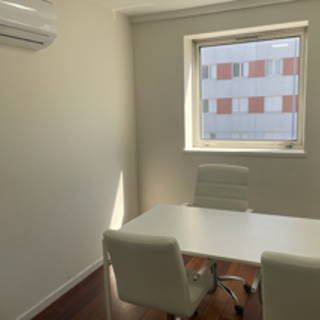 Bureau privé 9 m² 1 poste Coworking Rue Jean Zay Bonneuil-sur-Marne 94380 - photo 1